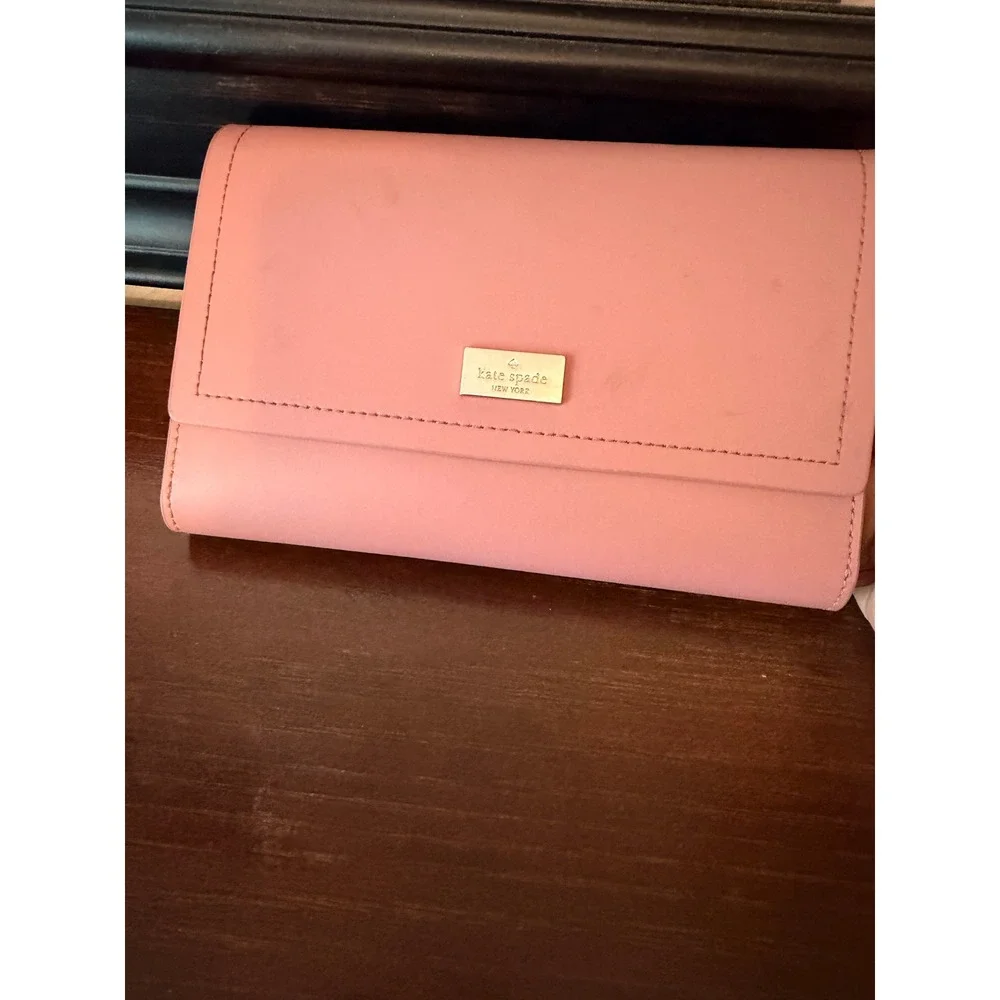 Kate Spade Wallet Women OS Pink Leather Bifold Phone Case Clutch Burgundy - Picture 2 of 10